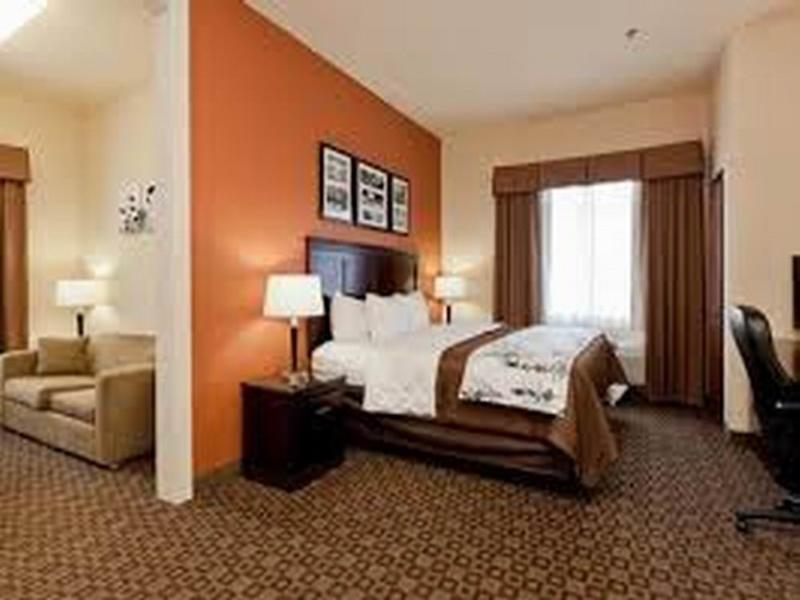 Hotel Sleep & Hwy 290-nw Freeway Houston
