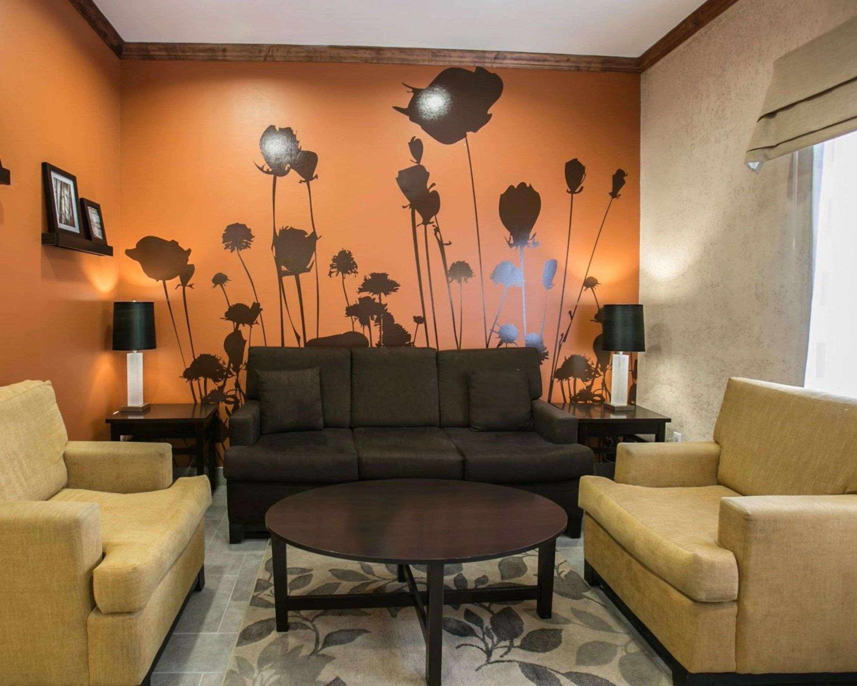 Sleep & Hwy 290-nw Freeway Hotel